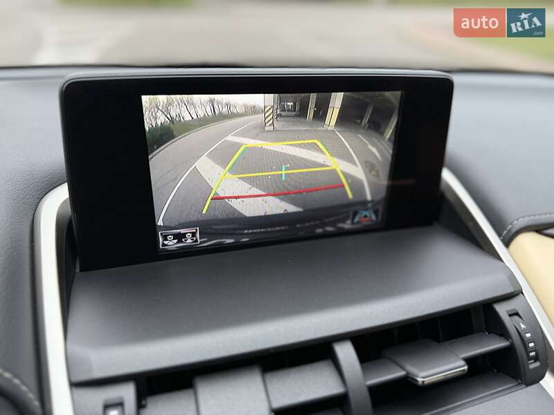 Позашляховик / Кросовер Lexus NX 2018 в Києві