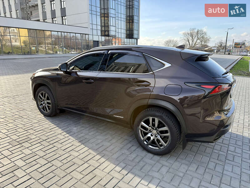 Позашляховик / Кросовер Lexus NX 2014 в Дніпрі фото 6 Позашляховик / Кросовер Lexus NX 2014 в Дніпрі