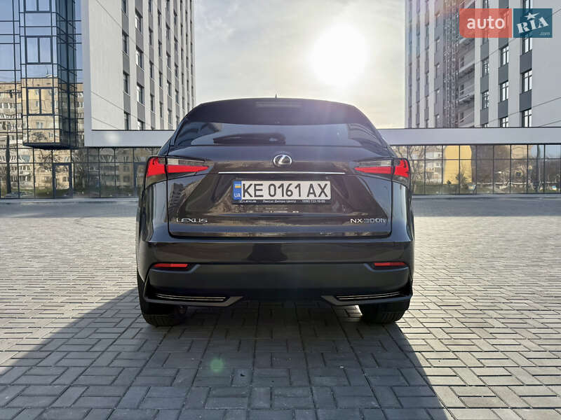 Позашляховик / Кросовер Lexus NX 2014 в Дніпрі фото 11 Позашляховик / Кросовер Lexus NX 2014 в Дніпрі