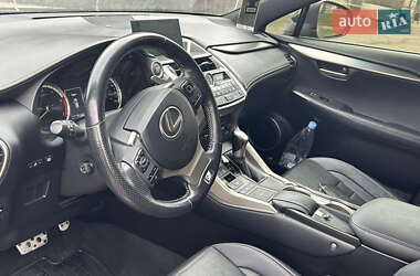 Позашляховик / Кросовер Lexus NX 2016 в Первомайську