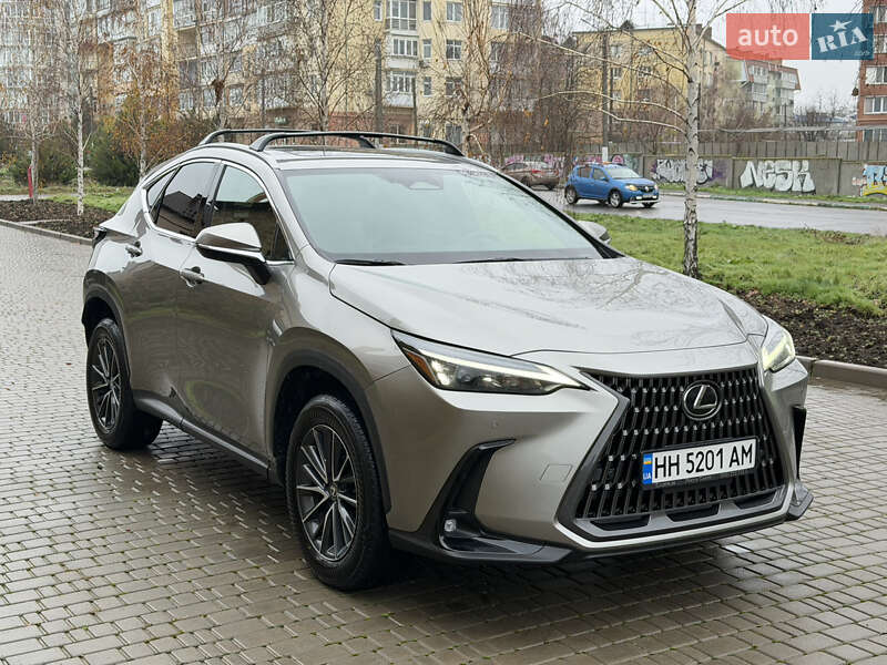 Позашляховик / Кросовер Lexus NX 2024 в Одесі