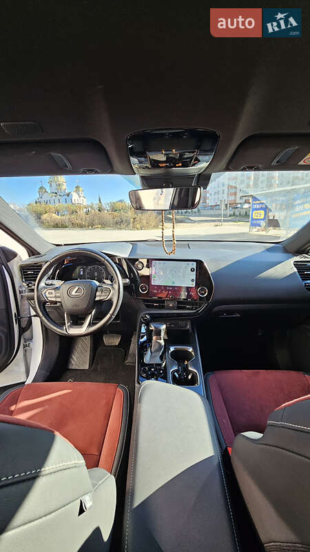 Позашляховик / Кросовер Lexus NX 2022 в Тернополі