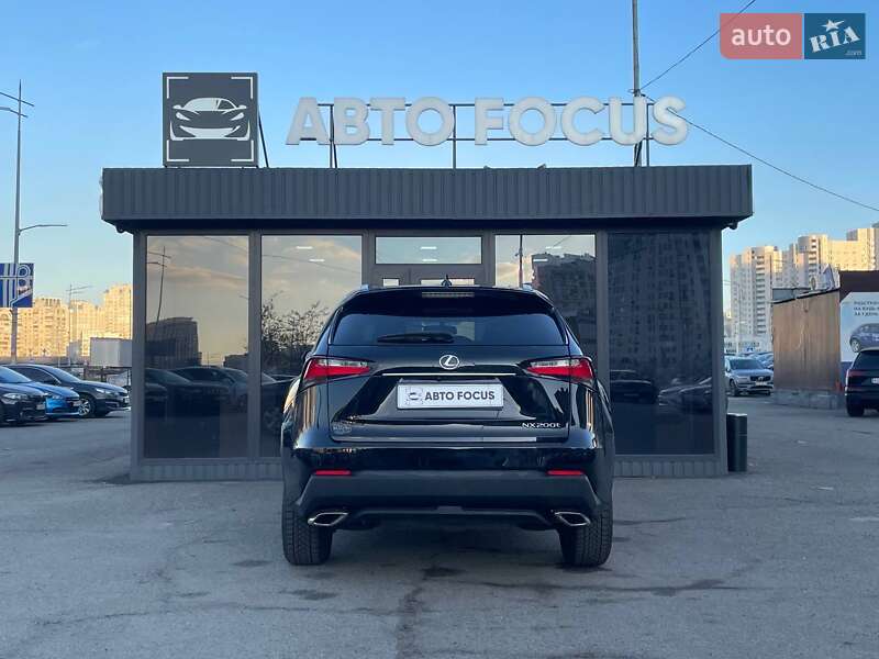 Позашляховик / Кросовер Lexus NX 2016 в Києві