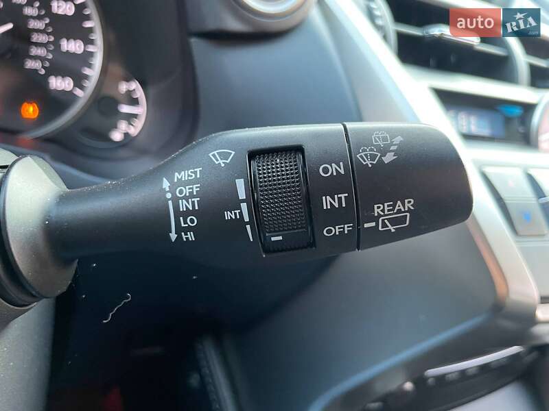 Позашляховик / Кросовер Lexus NX 2016 в Києві