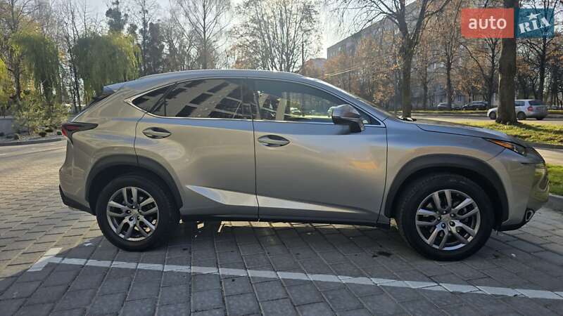 Внедорожник / Кроссовер Lexus NX 2016 в Ровно