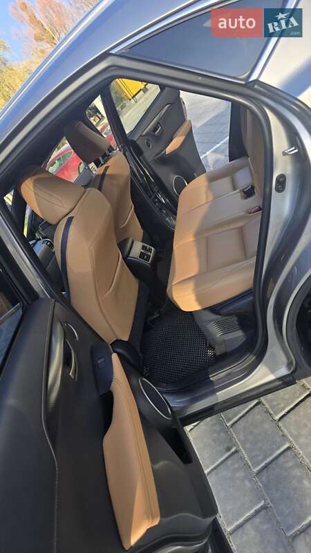 Внедорожник / Кроссовер Lexus NX 2016 в Ровно