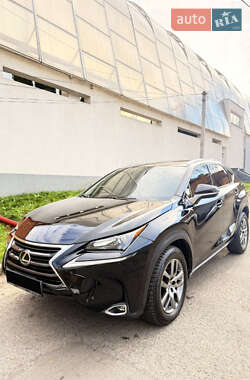 Внедорожник / Кроссовер Lexus NX 2016 в Днепре