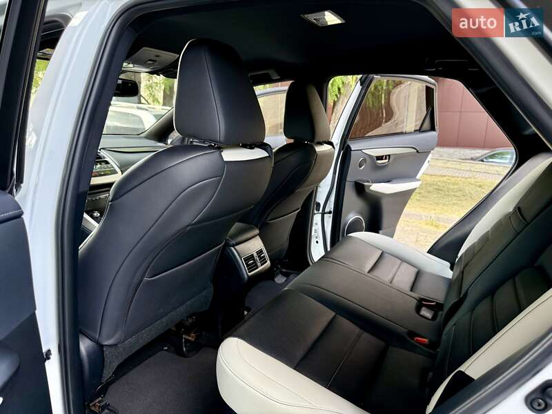 Внедорожник / Кроссовер Lexus NX 2021 в Днепре