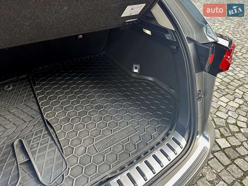 Внедорожник / Кроссовер Lexus NX 2021 в Днепре