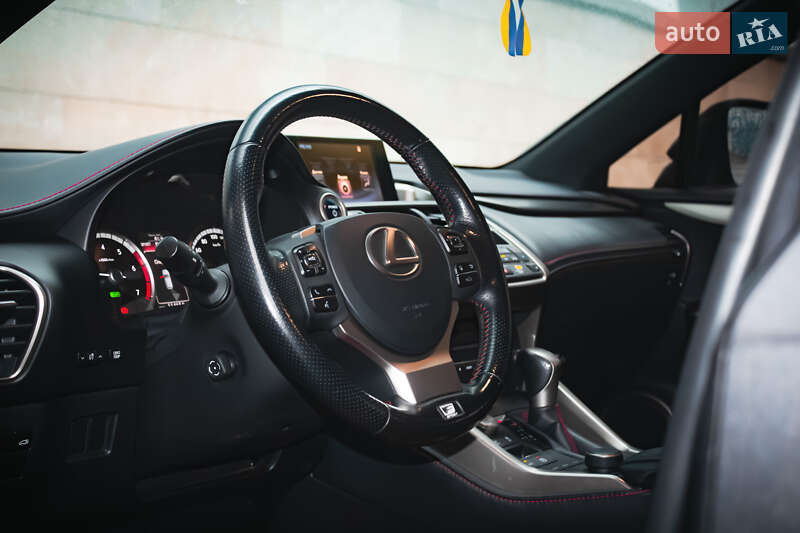 Внедорожник / Кроссовер Lexus NX 2016 в Киеве