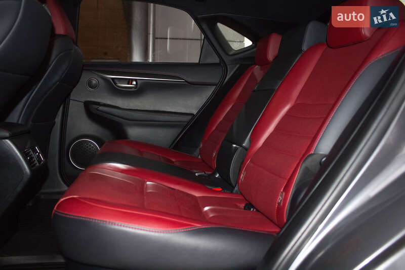 Внедорожник / Кроссовер Lexus NX 2016 в Киеве