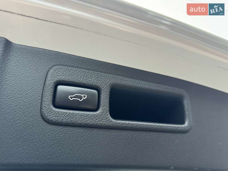 Внедорожник / Кроссовер Lexus NX 2015 в Киеве фото 27 Внедорожник / Кроссовер Lexus NX 2015 в Киеве