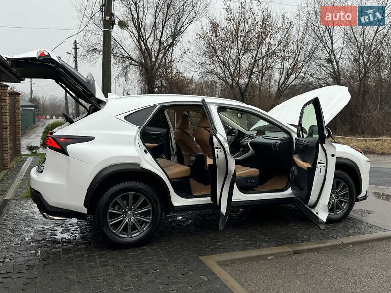 Внедорожник / Кроссовер Lexus NX 2015 в Киеве фото 30 Внедорожник / Кроссовер Lexus NX 2015 в Киеве