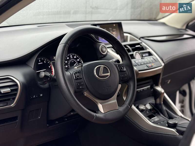 Внедорожник / Кроссовер Lexus NX 2015 в Киеве фото 39 Внедорожник / Кроссовер Lexus NX 2015 в Киеве