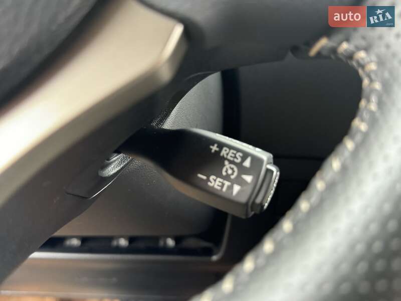 Внедорожник / Кроссовер Lexus NX 2015 в Киеве фото 44 Внедорожник / Кроссовер Lexus NX 2015 в Киеве