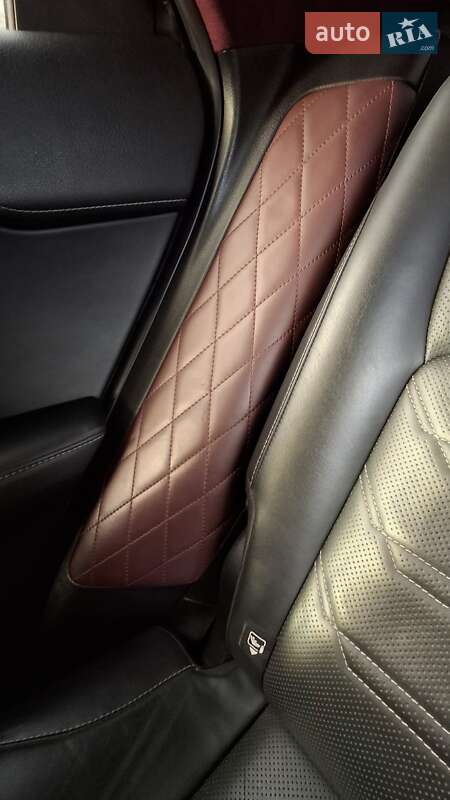 Позашляховик / Кросовер Lexus NX 2017 в Дніпрі