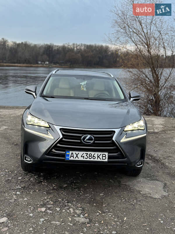 Внедорожник / Кроссовер Lexus NX 2015 в Киеве