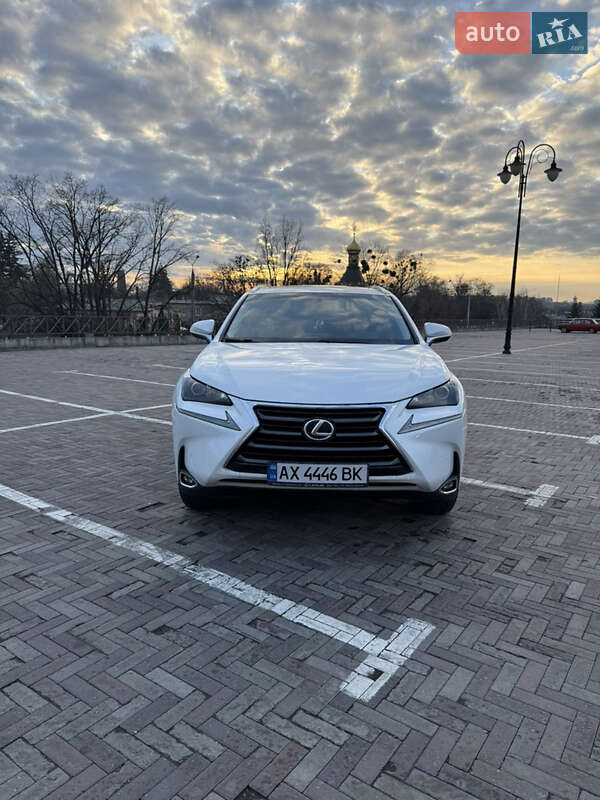 Внедорожник / Кроссовер Lexus NX 2017 в Харькове