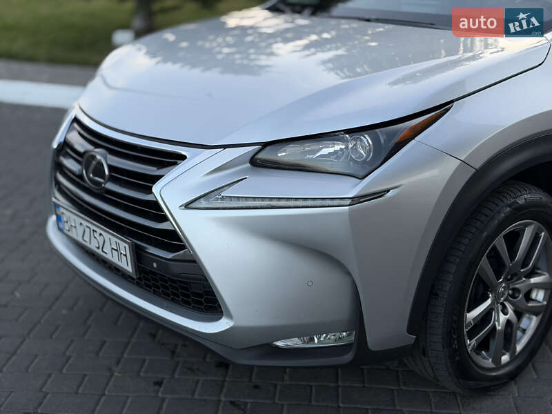 Внедорожник / Кроссовер Lexus NX 2015 в Одессе