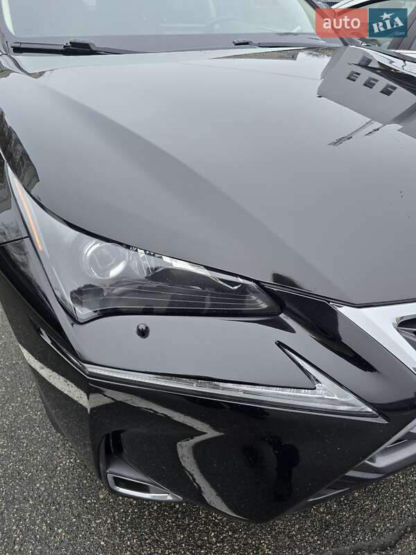 Позашляховик / Кросовер Lexus NX 2014 в Києві