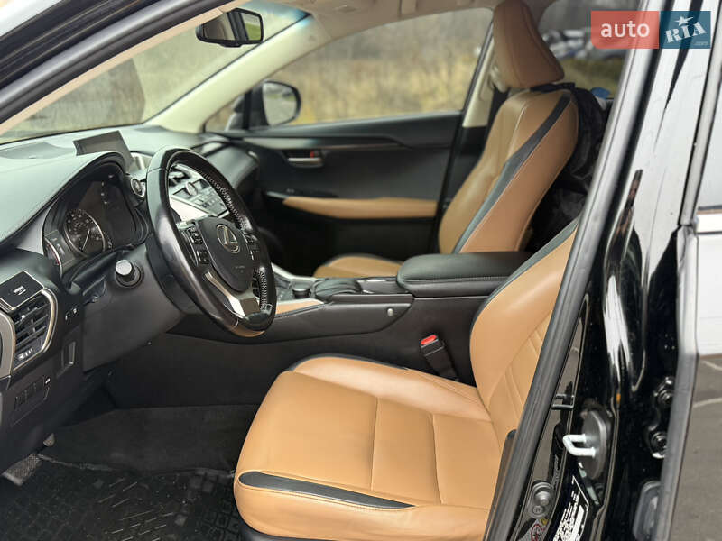 Внедорожник / Кроссовер Lexus NX 2017 в Киеве