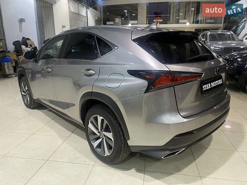Внедорожник / Кроссовер Lexus NX 2020 в Одессе