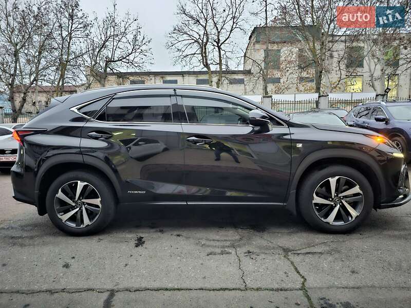 Внедорожник / Кроссовер Lexus NX 2020 в Одессе