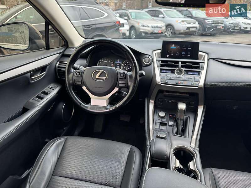 Позашляховик / Кросовер Lexus NX 2016 в Вінниці фото 31 Позашляховик / Кросовер Lexus NX 2016 в Вінниці