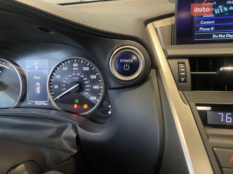 Внедорожник / Кроссовер Lexus NX 2015 в Одессе