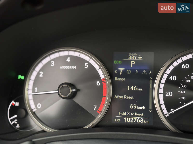 Внедорожник / Кроссовер Lexus NX 2017 в Киеве