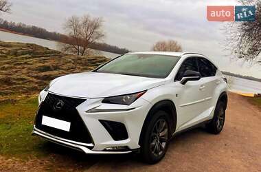 Позашляховик / Кросовер Lexus NX 2018 в Києві