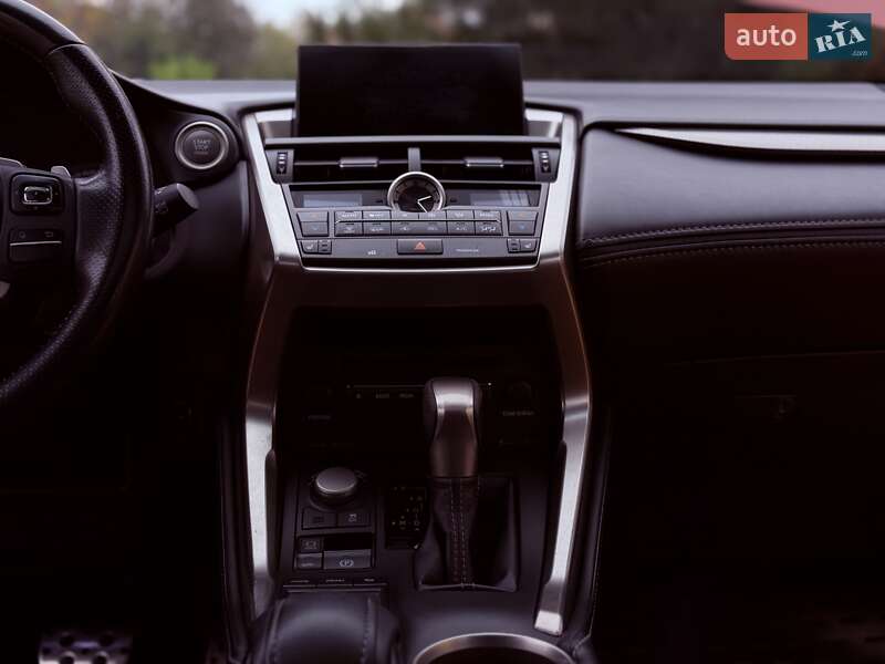 Внедорожник / Кроссовер Lexus NX 2015 в Одессе фото 47 Внедорожник / Кроссовер Lexus NX 2015 в Одессе