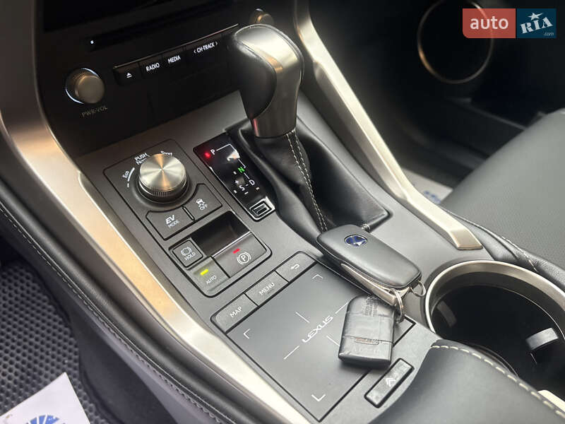 Внедорожник / Кроссовер Lexus NX 2021 в Виннице