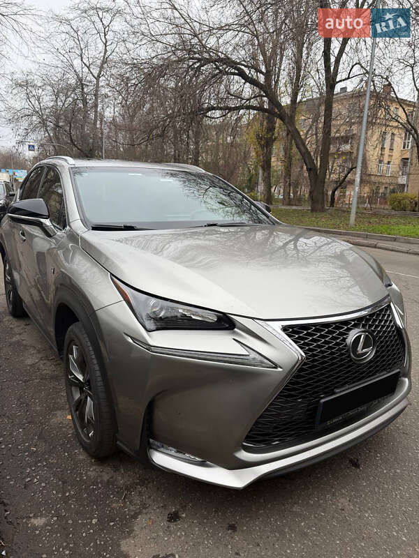 Внедорожник / Кроссовер Lexus NX 2016 в Одессе