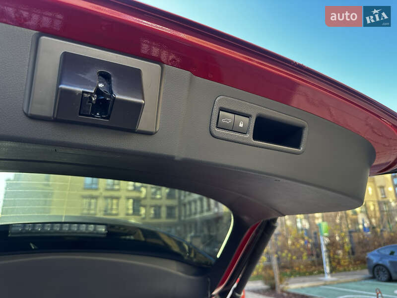 Внедорожник / Кроссовер Lexus NX 2019 в Киеве