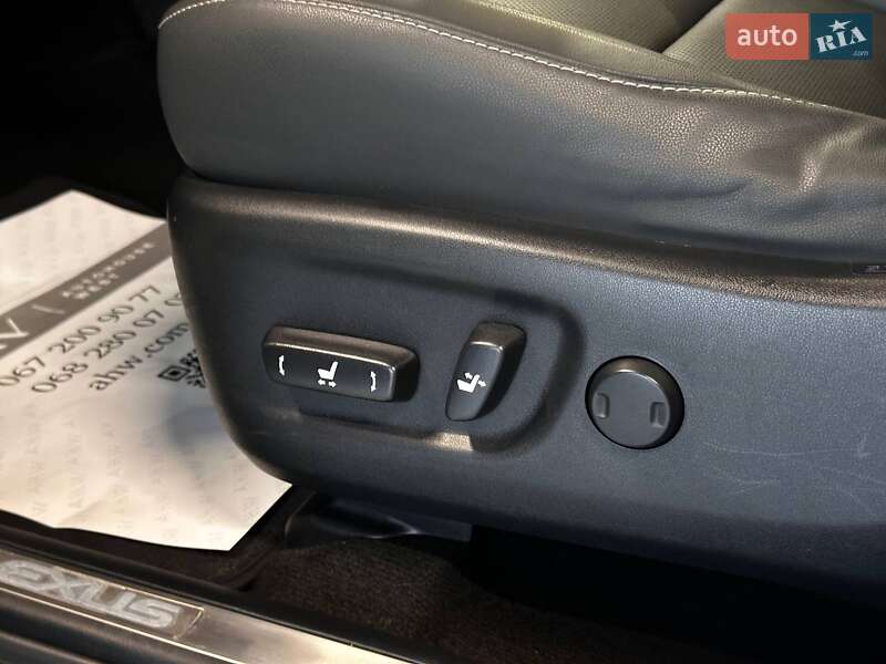 Внедорожник / Кроссовер Lexus NX 2018 в Львове