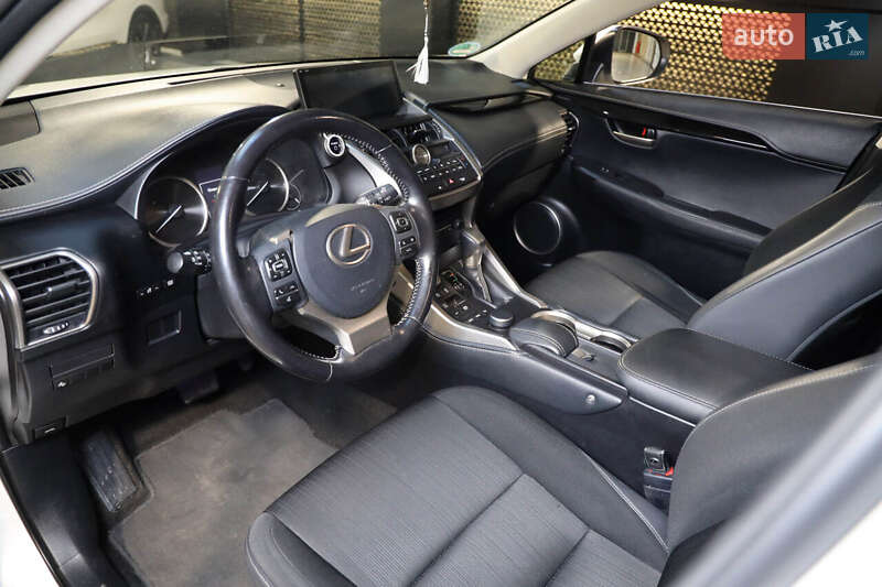 Внедорожник / Кроссовер Lexus NX 2016 в Луцке фото 16 Внедорожник / Кроссовер Lexus NX 2016 в Луцке