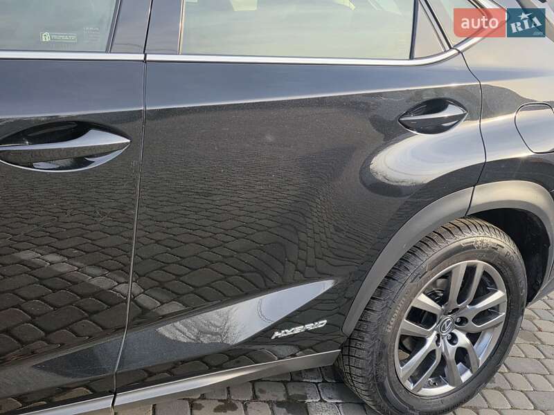 Позашляховик / Кросовер Lexus NX 2018 в Івано-Франківську