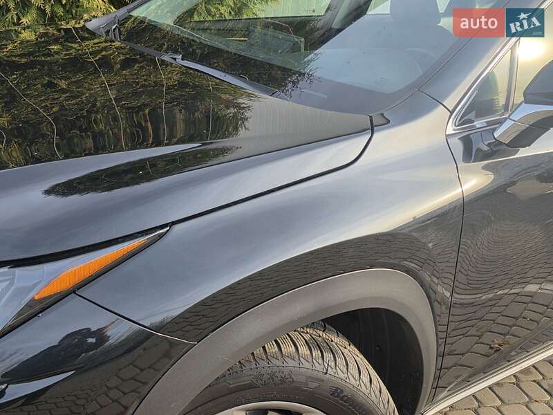 Позашляховик / Кросовер Lexus NX 2018 в Івано-Франківську