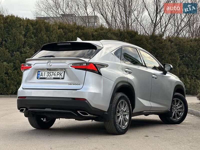 Внедорожник / Кроссовер Lexus NX 2015 в Дрогобыче