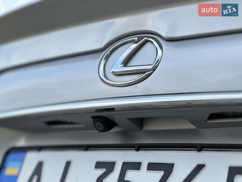 Внедорожник / Кроссовер Lexus NX 2015 в Дрогобыче