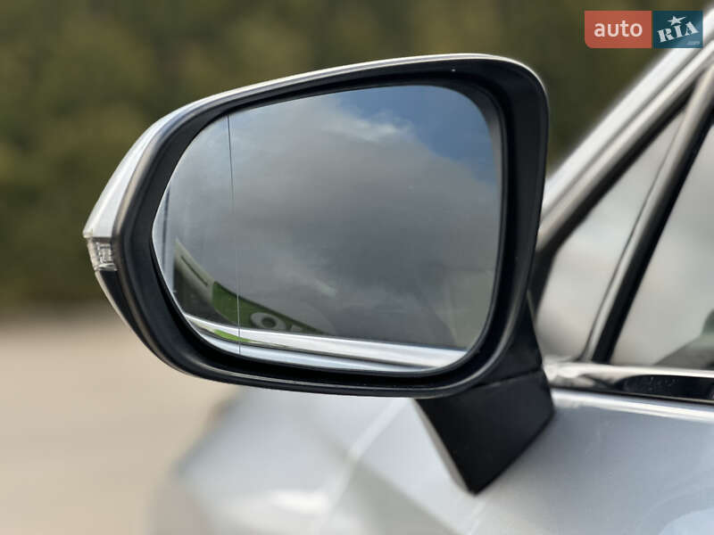 Внедорожник / Кроссовер Lexus NX 2015 в Дрогобыче