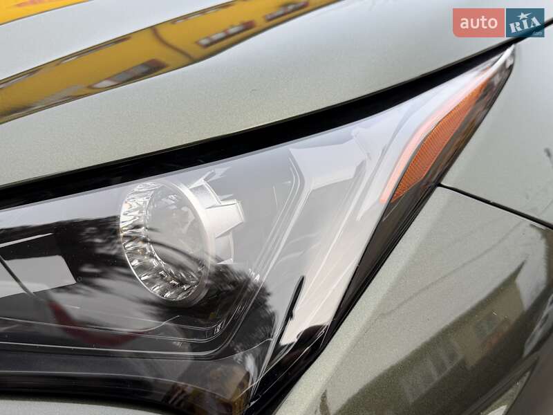 Внедорожник / Кроссовер Lexus NX 2020 в Умани