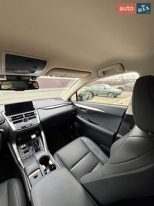 Внедорожник / Кроссовер Lexus NX 2020 в Умани