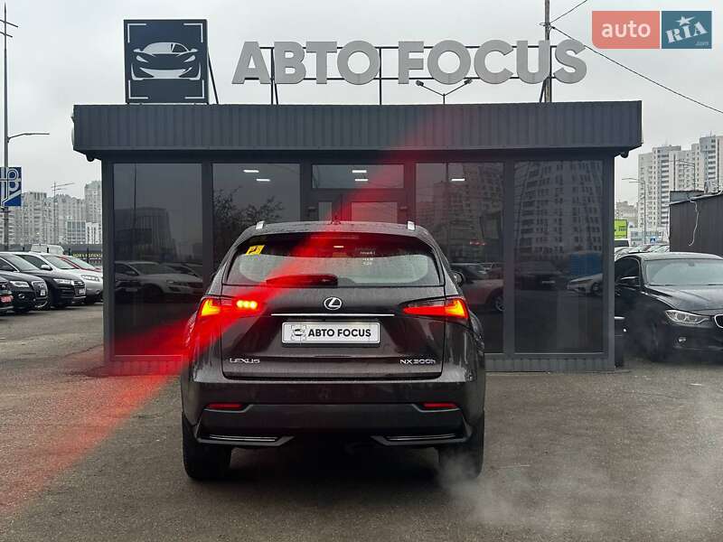 Внедорожник / Кроссовер Lexus NX 2015 в Киеве