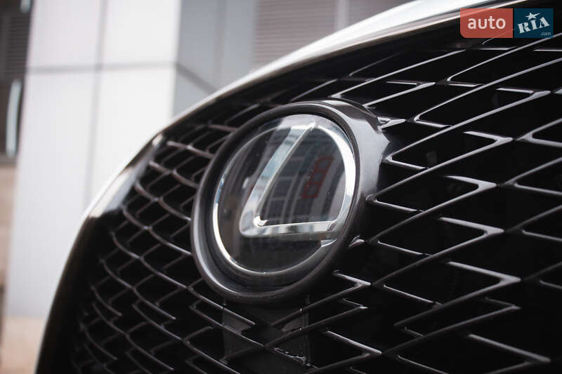 Внедорожник / Кроссовер Lexus NX 2019 в Киеве