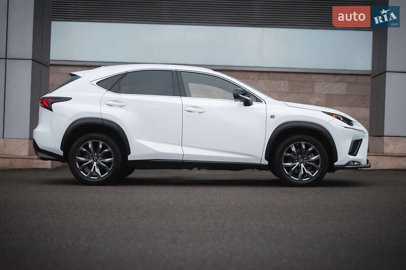 Внедорожник / Кроссовер Lexus NX 2019 в Киеве