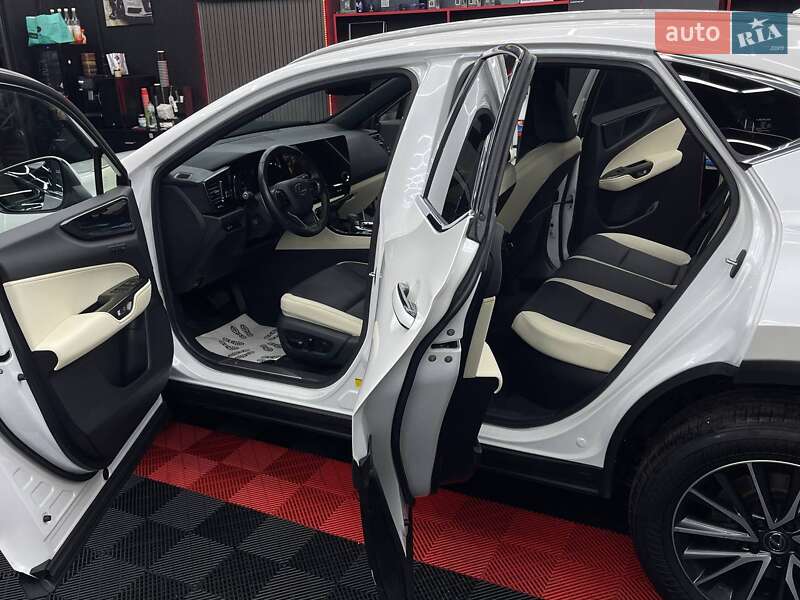 Внедорожник / Кроссовер Lexus NX 2024 в Кривом Роге
