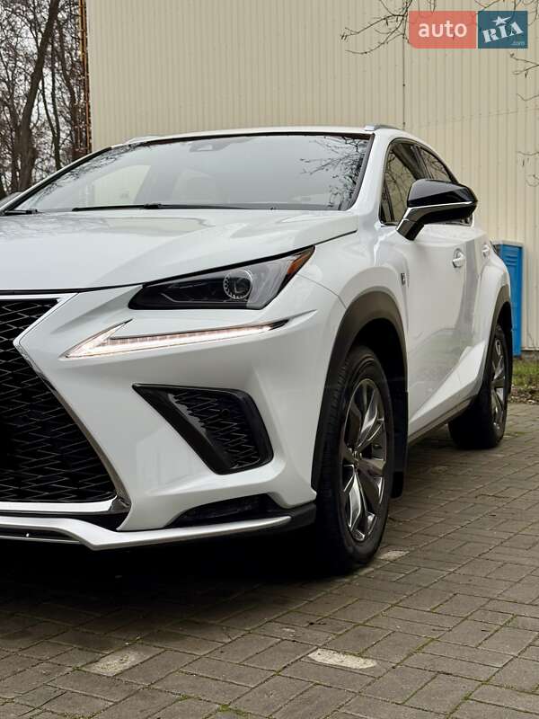 Позашляховик / Кросовер Lexus NX 2021 в Дніпрі