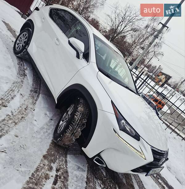 Внедорожник / Кроссовер Lexus NX 2017 в Чернигове